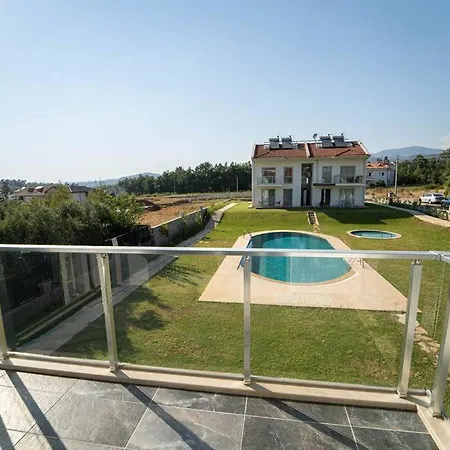 3br Amazing Garden With Pool In 펜션 *